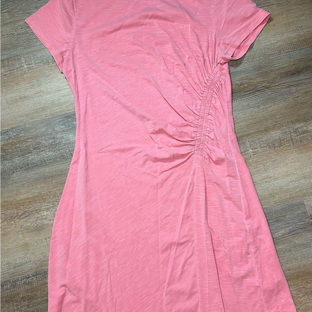 Universal Thread Coral Short Sleeve Top